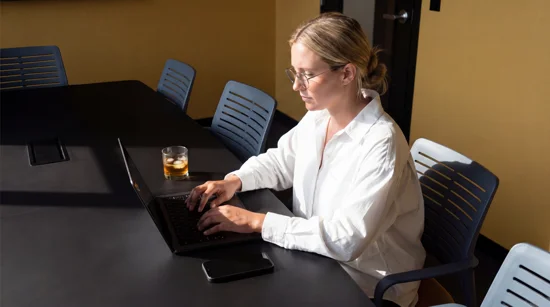 2026 QBP Businessowners Woman Working On Computer